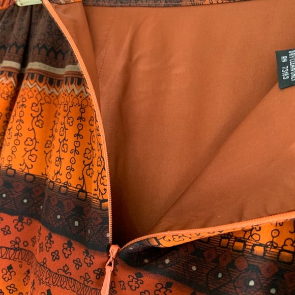 Skirt and Top - Picture 5 of 6